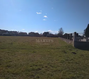 Klara centar, zemljište, 2.432m2, kod crkve - cover