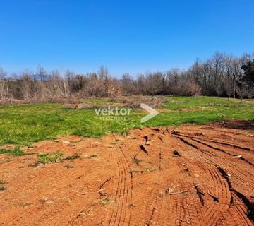 Barban, građevinsko zemljište 1.465m2 - cover