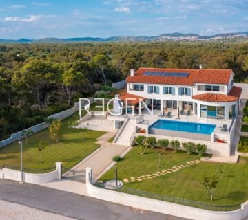 Šibenik - Prekrasna luksuzna vila uz more 1000 m2 - cover