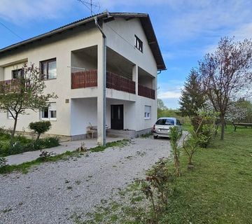 Brckovljani, kuća 200m2+ tavan, parcela 1180m2, 60m2 garaža - cover