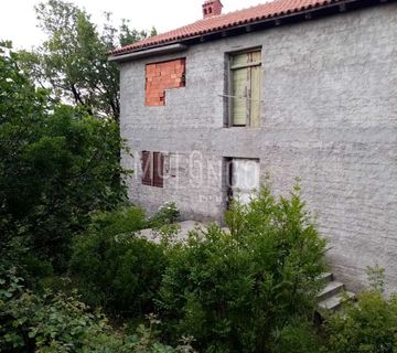 ŠKRLJEVO, samostojeća kuća roh-bau s dva stana - cover