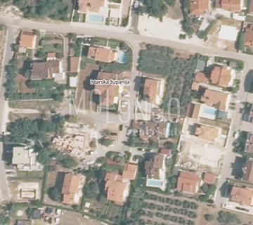 ISTRA, POREČ-VARVARI građevinsko zemljište sa građevinskom dozvolom - cover