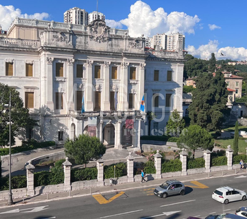 RIJEKA CENTAR, komforan stan 79 m2 blizu Korza  - cover