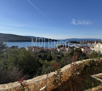 CRES, novogradnja, apartman 120 m2 s pogledom na more - cover