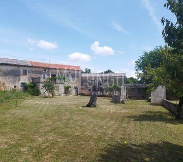 ISTRA, POREČ - kuća za renovaciju u predivnom istarskom selu - cover