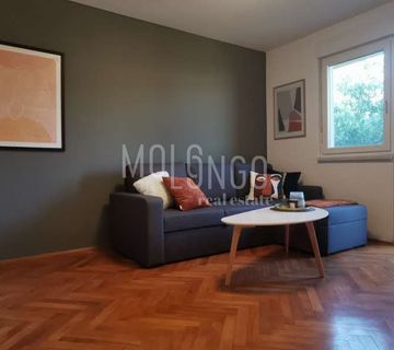 ISTRA, POREČ - EKSKLUZIVNO: STAN U CENTRU POREČA – MINUTA DO RIVE - cover