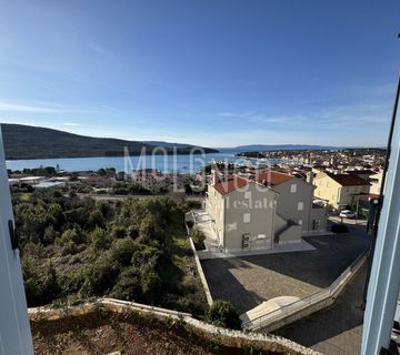 CRES, novogradnja, apartman 99 m2 s pogledom na more - cover