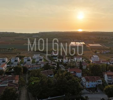 ISTRA, POREČ - Prilika za investitore - Postani vlasnik cijelog istarskog sela! - cover