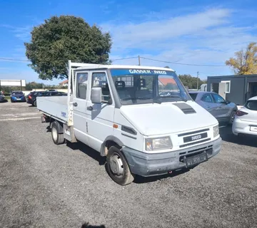 Iveco 35E10A | Sanduk 300x200 | Dupla kabina | IZVRSNO STANJE - cover