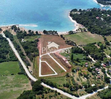 Istra,Fažana poljoprivredno zemljište 50 m od plaže - cover
