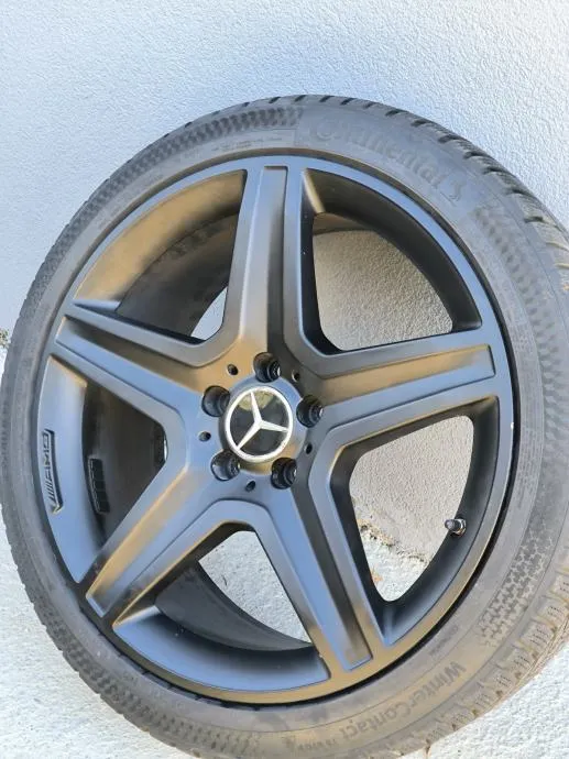 Alu felge 19'' 235 40 R19 guma, rupe 5x112, 4 kom. - cover