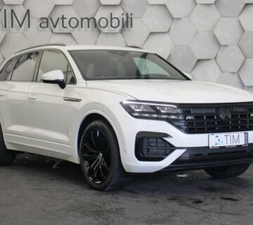 Volkswagen Touareg V6 TDI 4-Motion Tiptronic R-Line COCKPIT AirMatic - cover