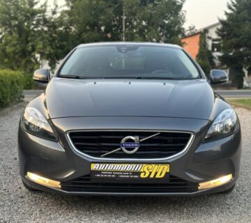 Volvo V40 1,6 d  2013g 1.VL.Potvrda o km - cover