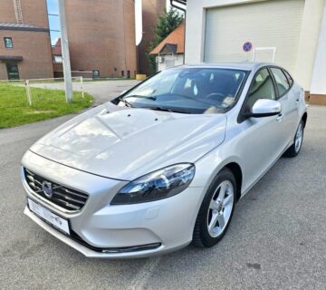 Volvo V40 2.0 CROSS COUN //104 TKM//KO NOV S-KNJI KRED-KART-LIZ HR- AU - cover