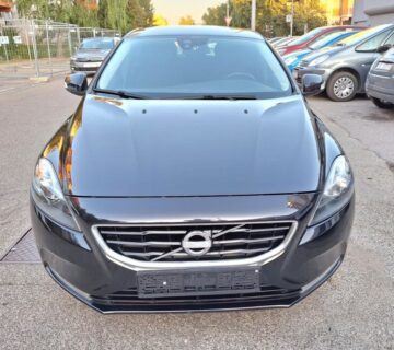 Volvo V40 D2 servisna, reg/jamstvo 1 g, 7990 sa servisom i prijepisom - cover