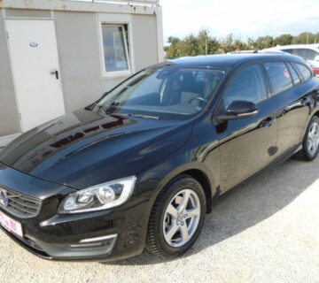 Volvo V60 D2 - cover