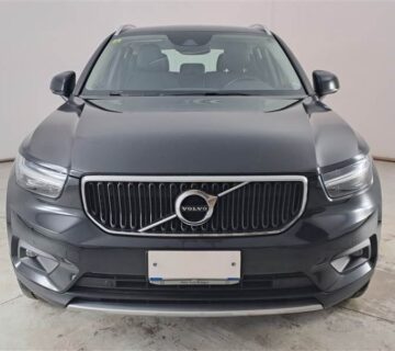 Volvo XC40 D3 AWD - cover