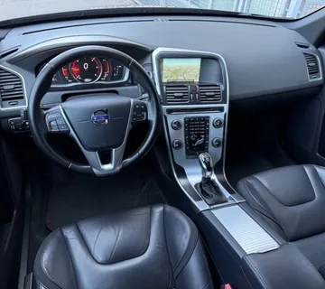 Volvo XC60 D4 OCEAN RACE AUTOMATIK °NAVI°KOŽA°KAMERA°REG:4/2027° - Sesvete, Zagreb