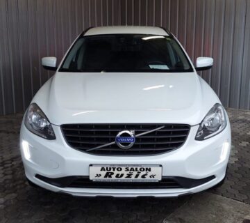 Volvo XC60 FWD D3 KINETIC PACK PROFESSIONAL ALU NAVI PDC *GARANCIJA* - cover