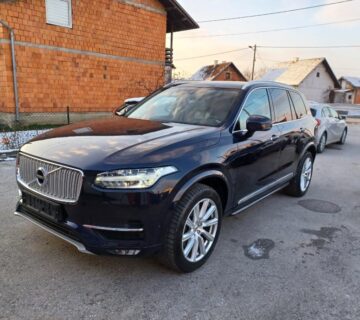 Volvo XC90 XC90 D5 AWD automatik - cover