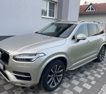 Volvo XC90 XC90 D5 AWD Momentum - cover