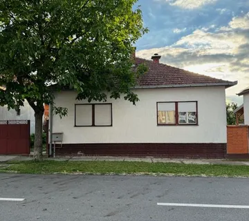 638. Vukovar, Mitnica Domobranska 32, odlična obiteljska kuća 125 m2 - cover