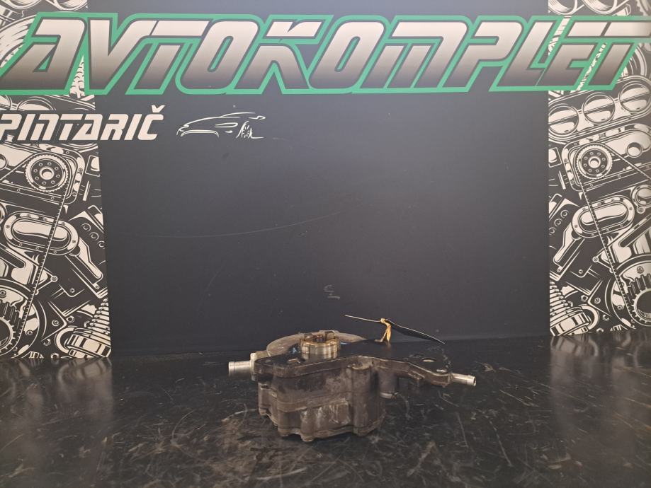 vw-golf-5-1-9-tdi-vakumska-pumpa-038145209-slika-218736114