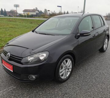 VW Golf 6 1,6 TDI-2012gd.md-NAVIGACIJA-climatronic,alu 16,PDC,KARTICE - cover