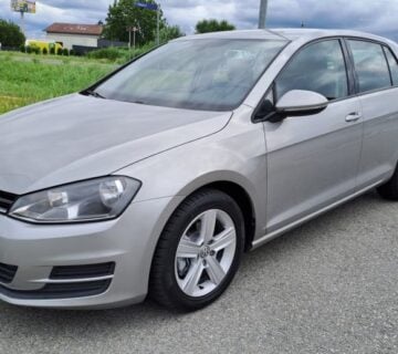 VW Golf 7 1,6 TDI-2014god.mod-NAVIGACIJA-alu,RADAR,162tkm,KARTICE - cover