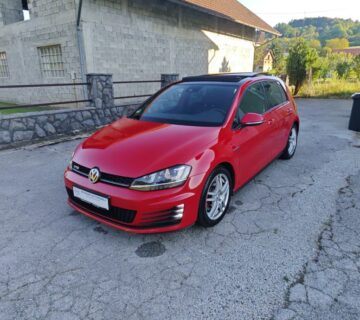 VW Golf 7 2.0 tdi GTD — servisna — panorama — sport&sound - cover