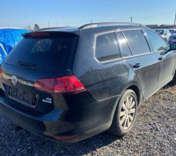 VW Golf 7 Variant 1,6 TDI - cover