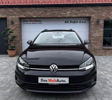 VW Golf 7 Variant Trendline HR 1,0 TSI - cover