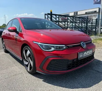 VW Golf 8 2,0 TSI °NAVI°KAMERA°AMBI. LIGHT°GRIJANJE SJEDALA°REG:9/2026 - Sesvete, Zagreb