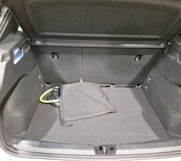 VW ID.3 PR0 62kWh LED ALU NAVI 2xPDC Tempomat Radar Bluetooth - cover