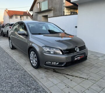 VW Passat 1,6 TDI…SERVISNA - cover