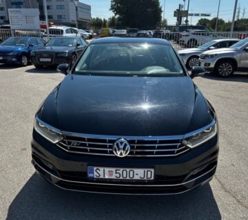 VW Passat 2,0 TDI DSG R-LINE   USLUŽNA PRODAJA ! - cover