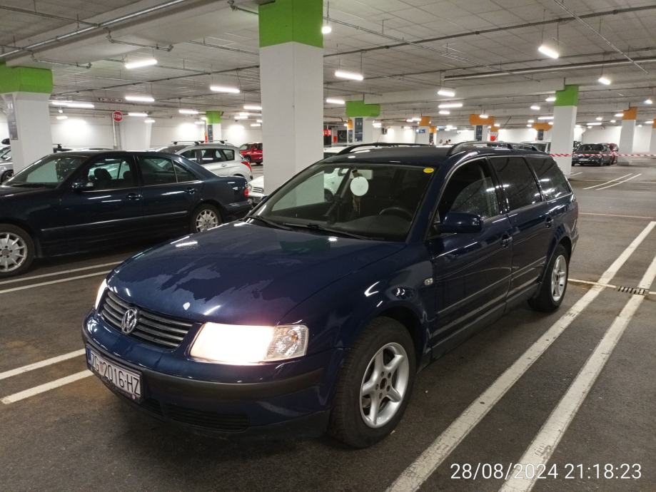 vw-passat-variant-1.9-tdi-slika-228299777