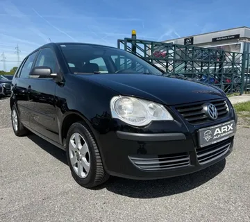 VW Polo 1,4 TDI °KLIMA°REGISTRIRAN DO:12.01.2027.° - Sesvete, Zagreb