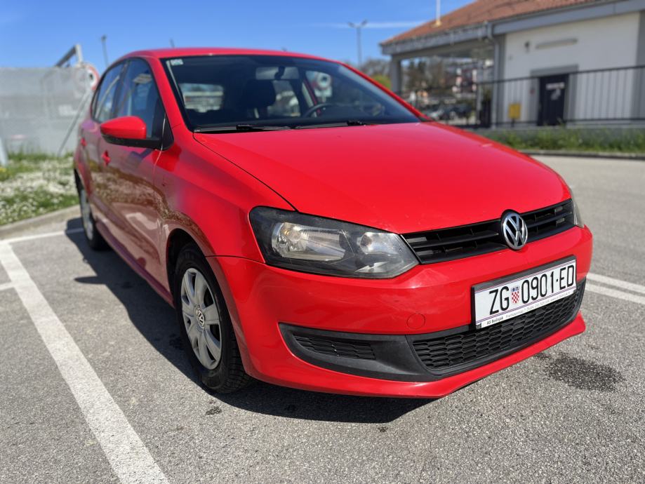 vw-polo-1.6-tdi-2010-god-reg-9-2024-moze-obrocno-placanje