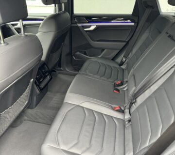 VW Touareg V6 TDI # 2xRline # Matrix # DyNaudio # ZračniOvjes # PDV - cover