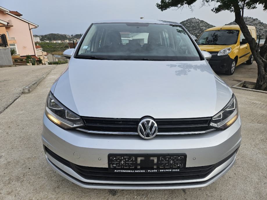 vw-touran-1-6-tdi-2018-trendline-jamstvo-slika-217460150