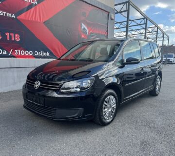 VW Touran 1,6 TDI, 7 SJEDALA-PRVI VL-SERVISNA-VELIKI SERVIS-TEMP. - cover