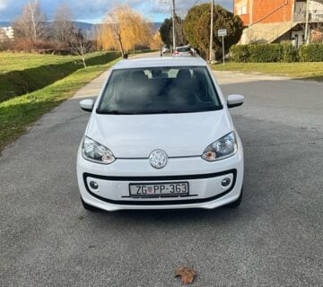 VW UP 1.0, 2016 god. - cover