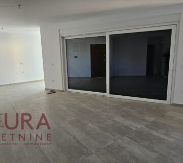 PAG - MANDRE, APARTMAN 107 M2 PRODAJA, NOVO, VRT, LOKACIJA!!! - cover