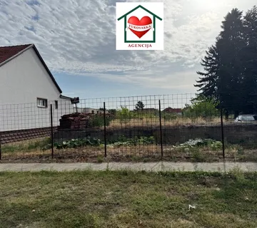 Vukovar Mitnica M. J. Z. 45 zemljište 683 m2 s ucrtanom i upisanom kuć - cover