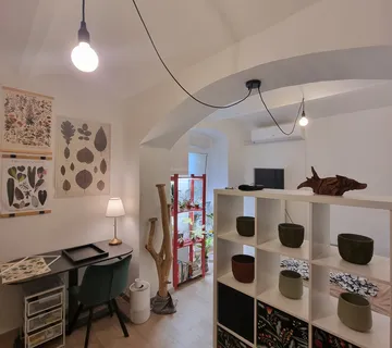 Zagreb, Stan Donji Grad, 25m2, Obnovljen i na atraktivnoj lokaciji - cover