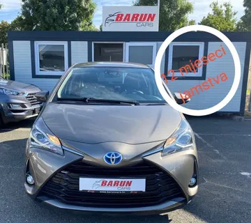 Toyota Yaris HYBRID , 2 godine jamstva,Registriran,Nove gume - cover
