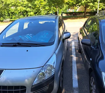 Prodaje se rabljeni Peugeot 3008 - cover