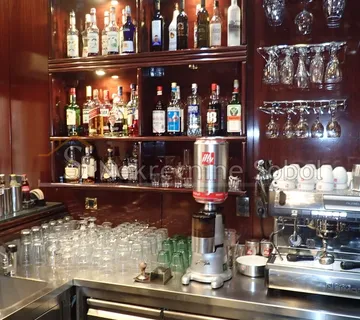 RIJEKA,CENTAR,POSLOVNI PROSTOR,23.00M2 Prodaja - cover