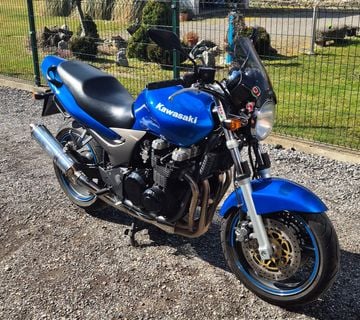 Kawasaki zr750  - cover